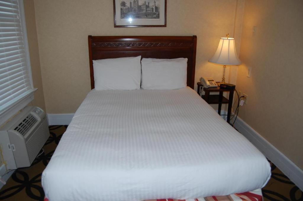 Windsor Inn Hotel วอชิงตัน ภายนอก รูปภาพ
